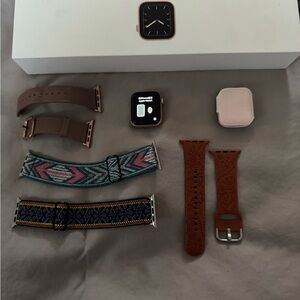 Apple Watch Series 5 GPS 44mm Black w/ Multiple Bands Charger Bundle EUC